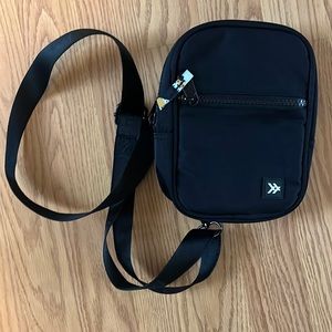THREAD Crossbody Bag